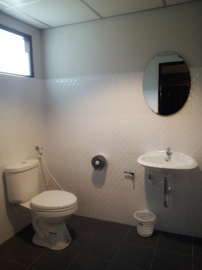 4Hearts Loft House Hotel Surat Thani Buitenkant foto